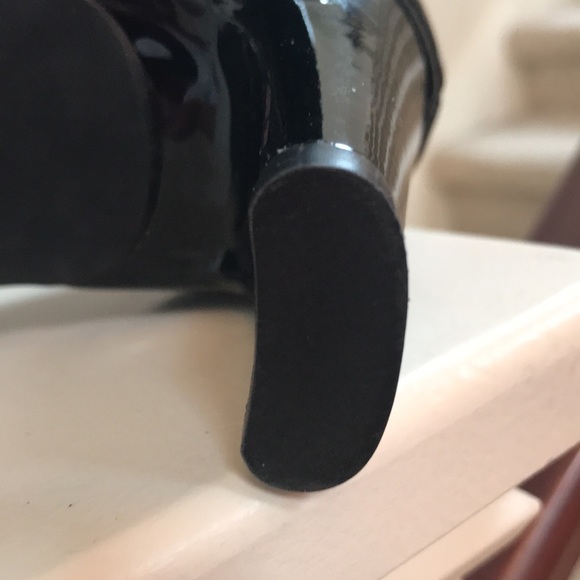 Stuart Weitzman round-toe pump, 2 3/4" covered heel. 9M Dust Bag-no box - Picture 9 of 14